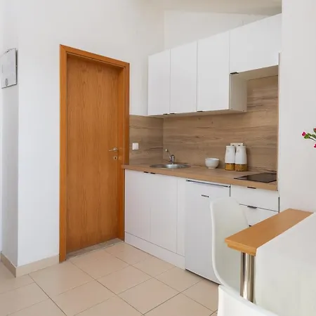 Sea View Apartments Tihi II Vodice Exterior photo