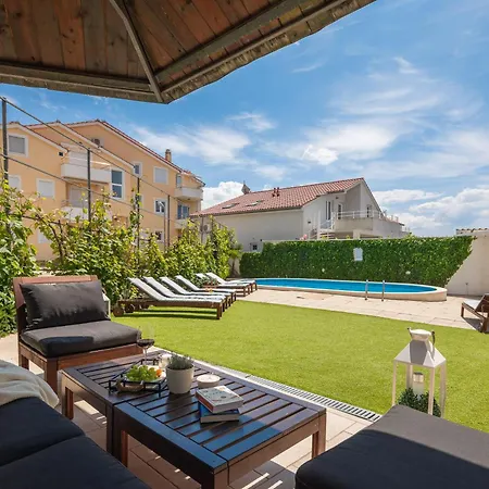 Sea View Apartments Tihi II Vodice Exterior photo