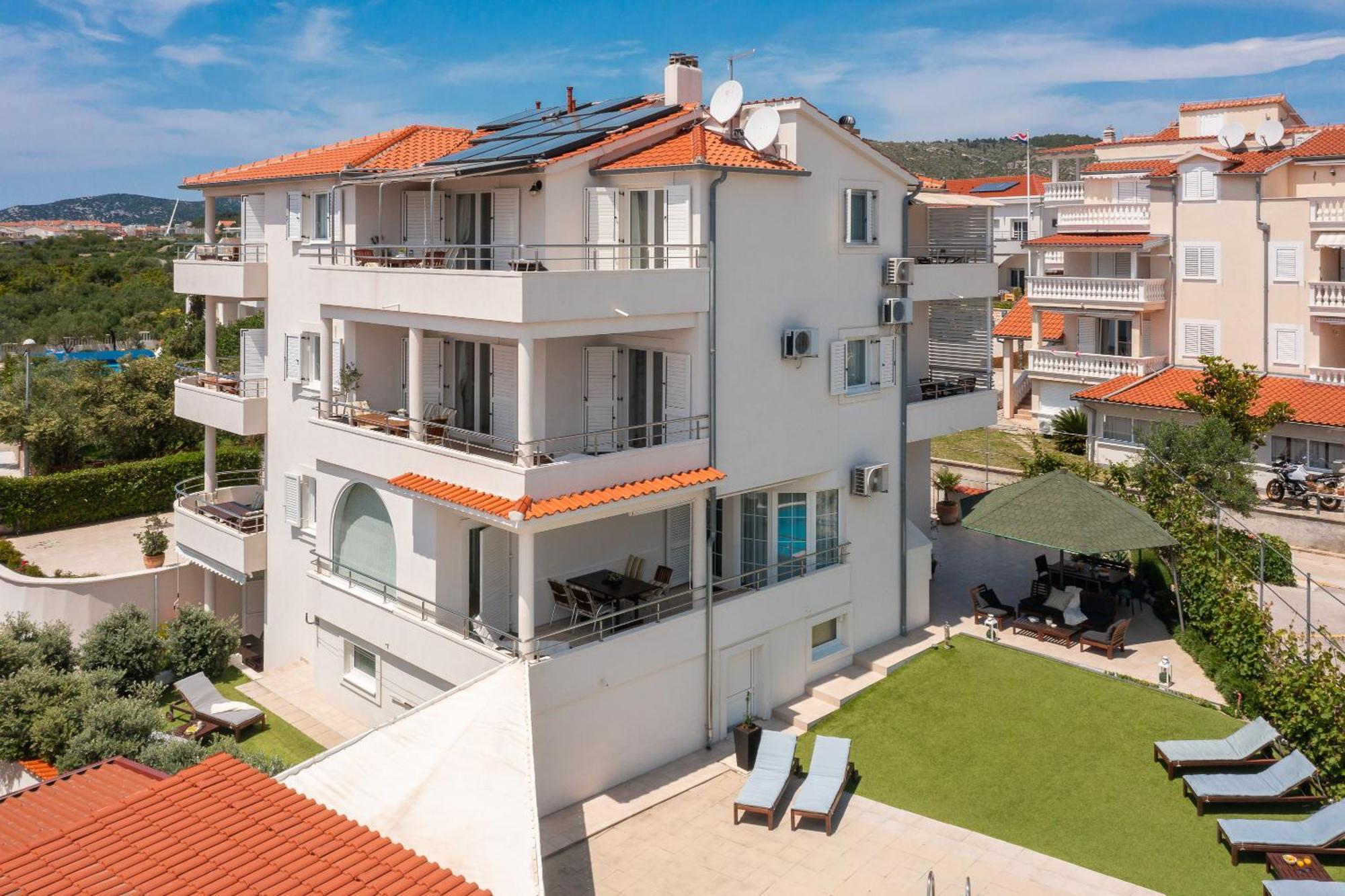 Sea View Tihi Ii