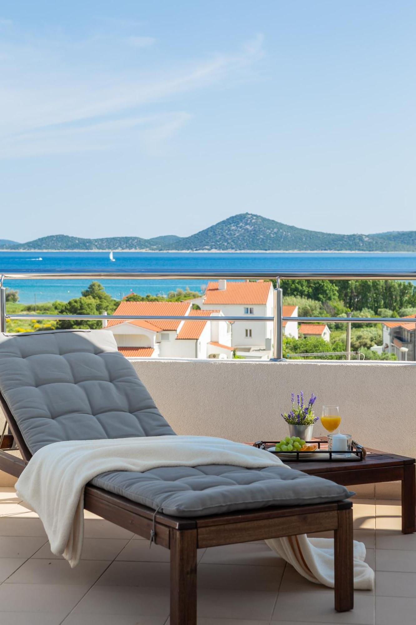 Sea View Tihi Ii *